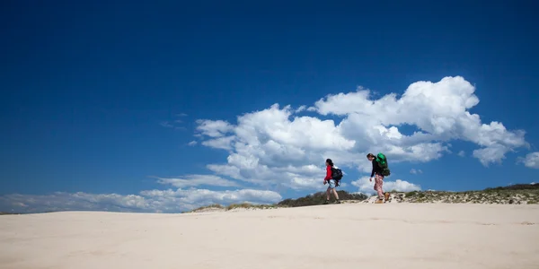 Randonnée le long de la plage — Photo