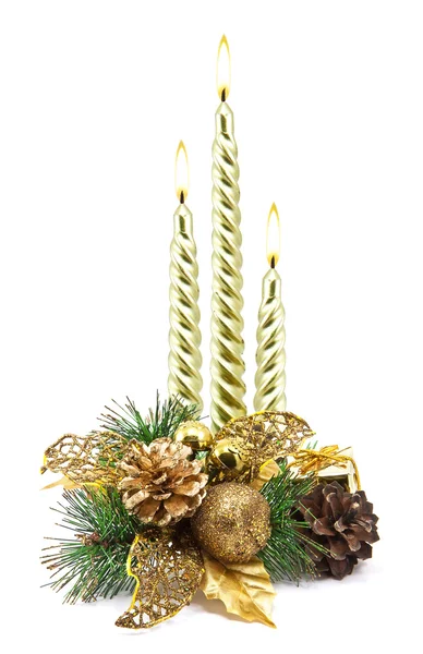 Kerstdecoratie met gouden kaarsen — Stockfoto