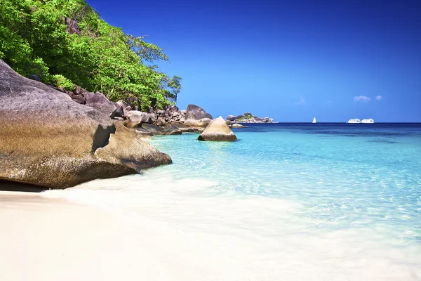 Similan piękne wyspy, Tajlandia, phuket. — Zdjęcie stockowe