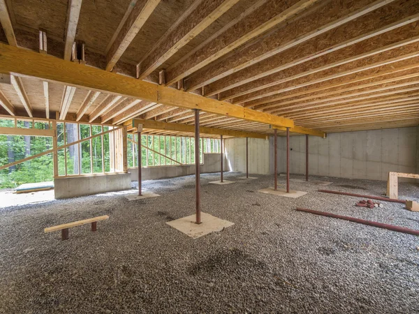 Kelder bouw onder een nieuw huis — Stockfoto