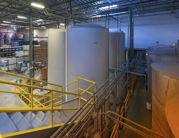 Industrial storage tanks — Stock Photo, Image