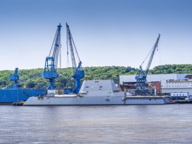 güdümlü füze destroyeri savaş gemisi