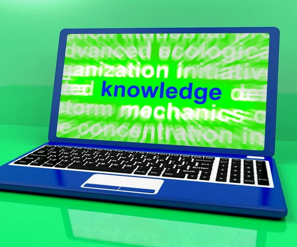 Palabra de conocimiento en el ordenador portátil que muestra sabiduría y aprendizaje —  Fotos de Stock