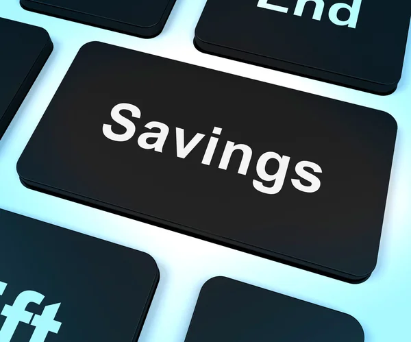 Besparingar dator nyckel som representerar tillväxt och investeringar — Stockfoto