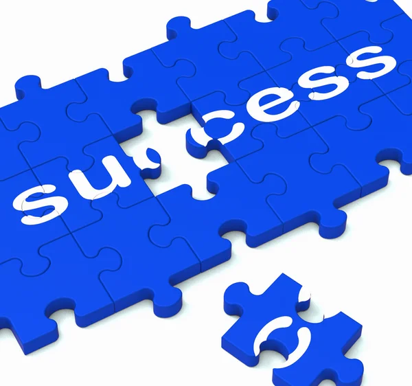 Success Jigsaw Shows Achievement Of Solution — Stock Photo, Image