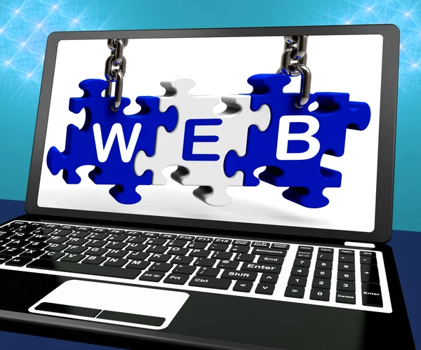 Webpuzzle auf Laptop zeigt Webseiten — Stockfoto