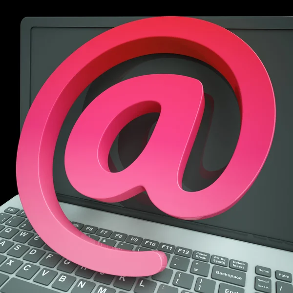 Internet ve e-posta işareti klavye gösterir — Stok fotoğraf
