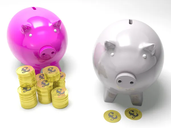 Duas poupanças de Piggybanks mostram contas bancárias da Grã-Bretanha — Fotografia de Stock