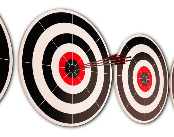 Triple dart visar framgångsrika resultat och resultat — Stockfoto