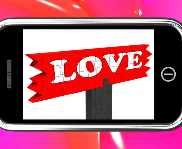 Amore su Smartphone mostra romanticismo — Foto Stock