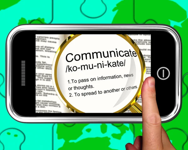 Kommunicera definition på smartphone visar onlinechatt — Stockfoto