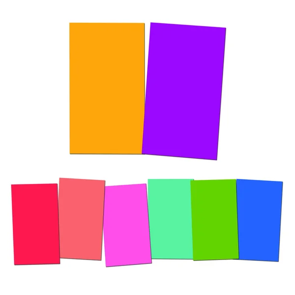 Два і шість порожніх паперових застібок показують копіювальний простір для 2 або 6 літер W — стокове фото