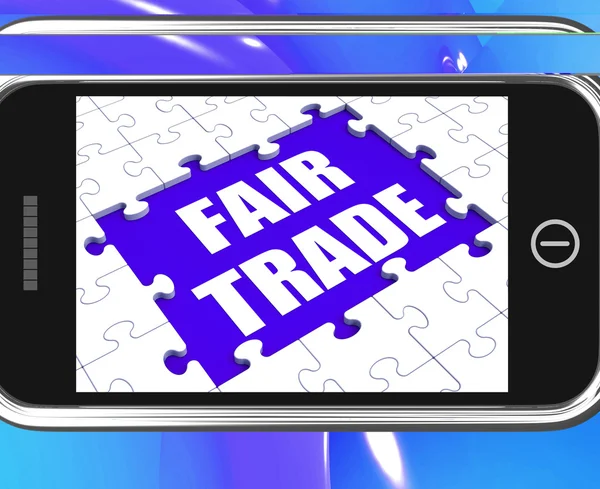 Eerlijke handel tablet betekent winkel of fairtrade producten kopen — Stockfoto