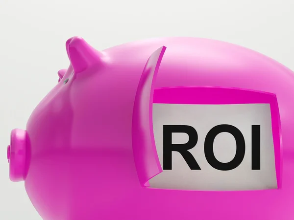 ROI piggy bank pokazuje zwrot z inwestycji — Zdjęcie stockowe