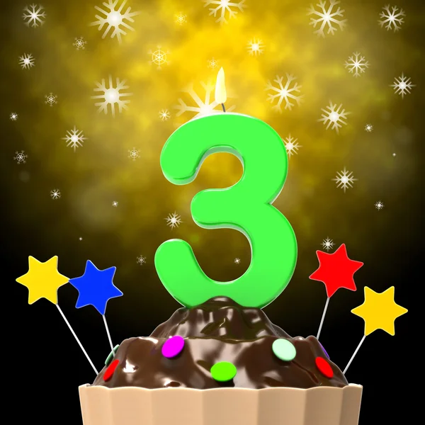 Tres velas en cupcake significa pasteles decorados y velas —  Fotos de Stock