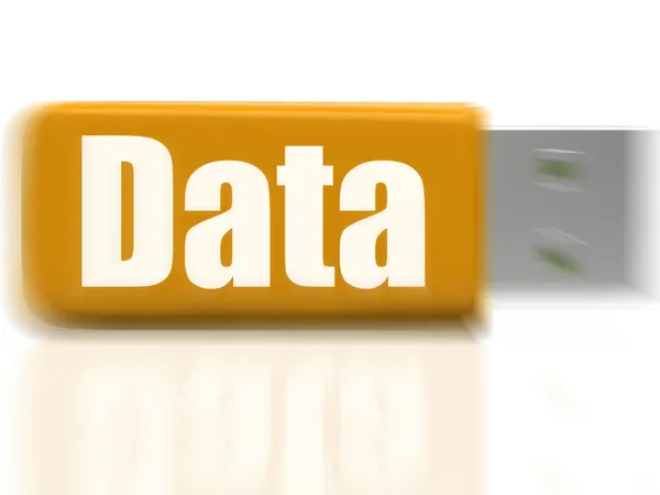 Unidad USB de datos muestra información digital y flujo de datos — Foto de Stock