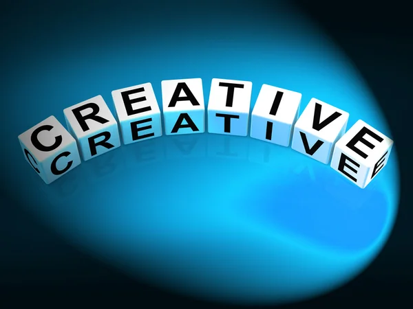 Creatieve dobbelstenen betekenen innovatieve inventieve en creatieve — Stockfoto