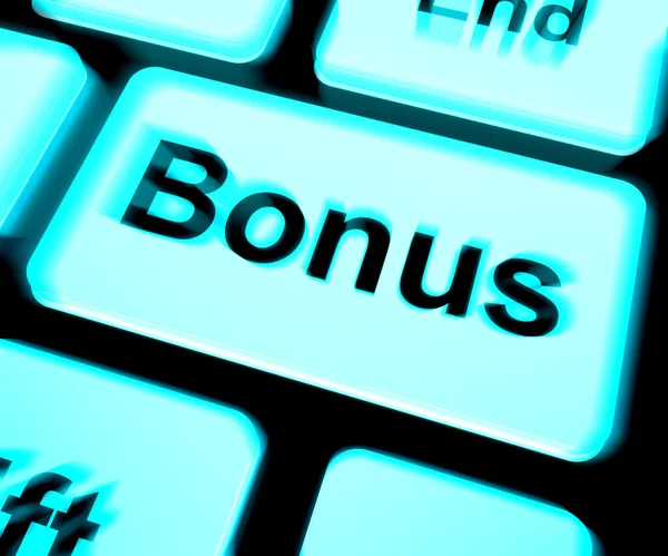 Bonus-Tastatur zeigt zusätzliches Geschenk oder Trinkgeld online an — Stockfoto