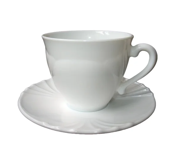 Белая чашка на блюдце изолированы на белом фоне — стоковое фото