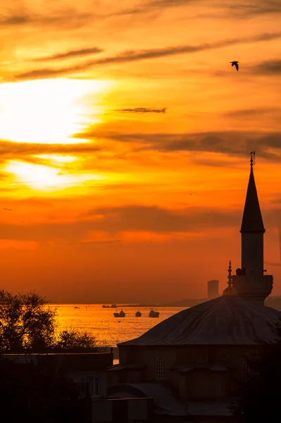 Mosque silhouette — Stock Photo, Image