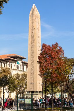 büyük taş Dikilitaş, istanbul