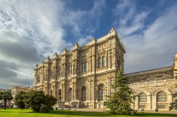 Palacio Dolmabahce —  Fotos de Stock