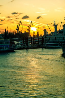 günbatımı Hamburg