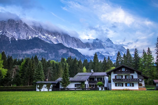 Alpen nachts — Stockfoto