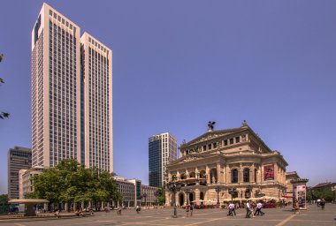 cam gökdelenrascacielos de cristal