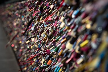 dolap pont des Arts