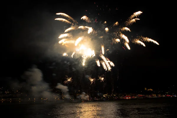 Colorful fireworks — Stock Photo, Image