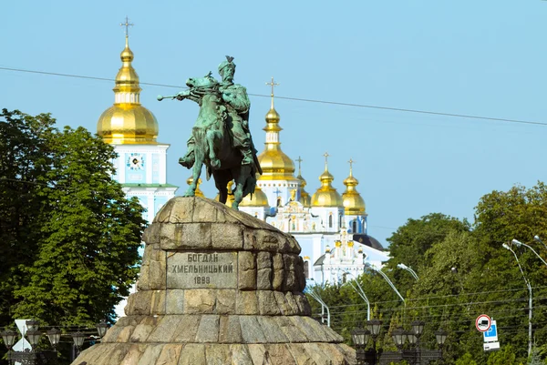 Monumento al Hetman ucraniano Bogdan — Foto de Stock