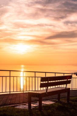 Sunset dezaley, İsviçre