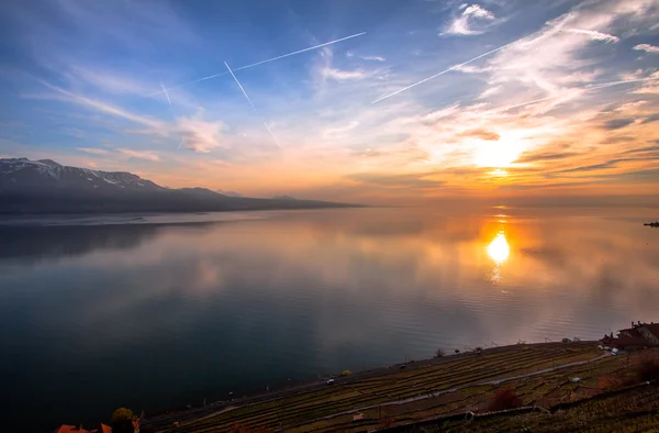 Sonnenuntergang über dem Genfer See — Stockfoto