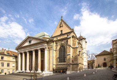 katedral aziz pierre