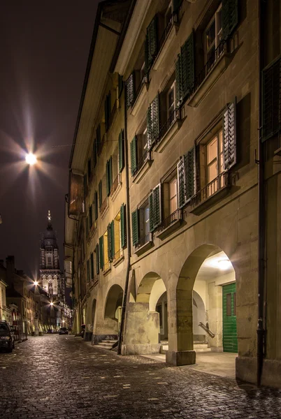Old narrow street in Bern — Stock Photo, Image
