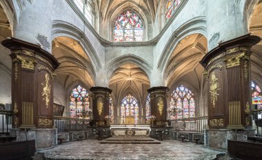 13. yüzyıldan ünlü Eglise Sainte-Madeleine, Troyes, Fransa
