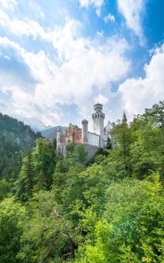 Almanya, Bavyera 'daki dünyaca ünlü Neuschwanstein Kalesi