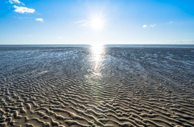 Ebb Kuzey Denizi 'nde, Almanya' da Peter Tarikatı 'nda.