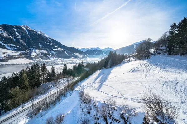 Beatiful Snow Mountains Landscape Sunny Day —  Fotos de Stock