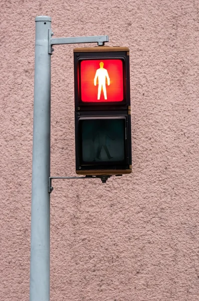 Röd fotgängare lampa — Stockfoto