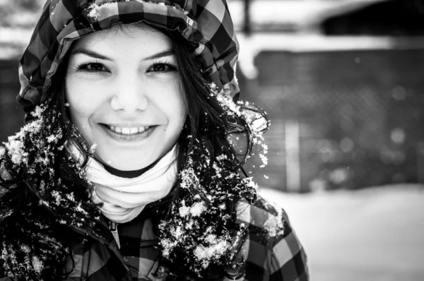 Girl in the snow — Stok fotoğraf