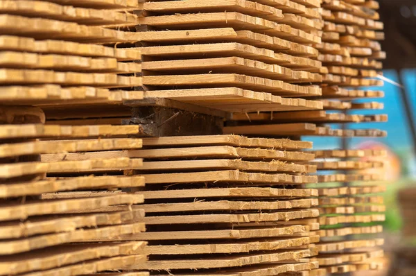 Упакованная древесина — стоковое фото