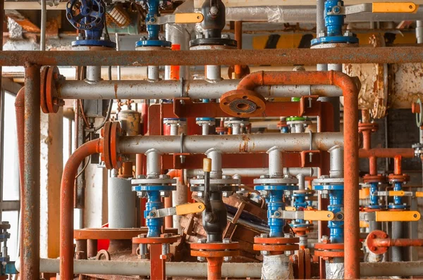 Industriell valve på distribution gasanläggning — Stockfoto
