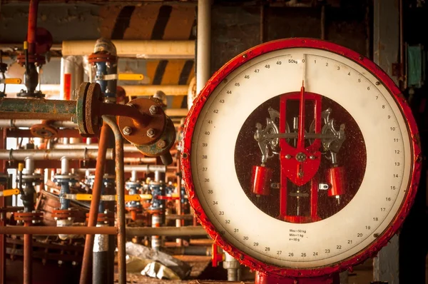 Industrieller Maßstab im Kraftwerk — Stockfoto