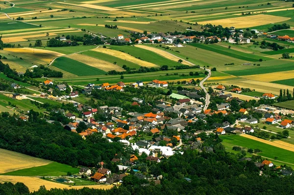 Letecký pohled na malé vesnici — Stock fotografie