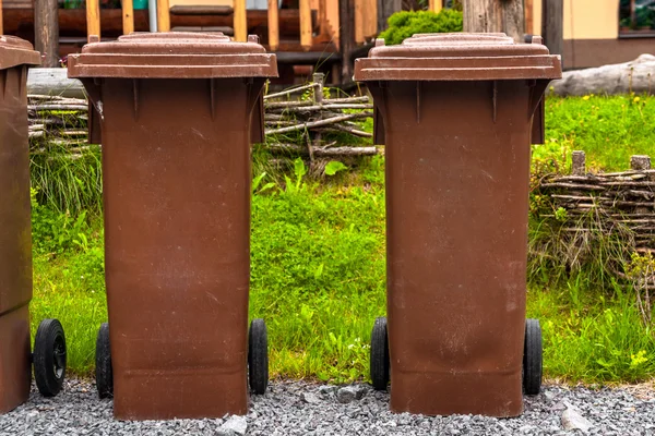 Trashcan outdoors in a park — Stock Photo, Image