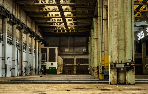 Interior industrial de una fábrica — Foto de Stock