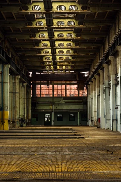 Industriinredning i en fabrik — Stockfoto