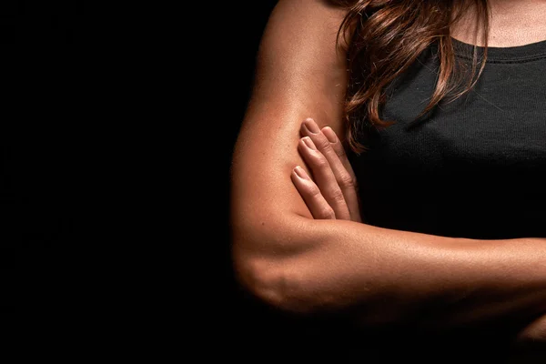 Upper body of a muscular woman — Stock Photo, Image